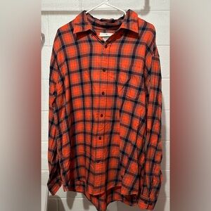 St. John Bay Men’s Flannel, Size: XL